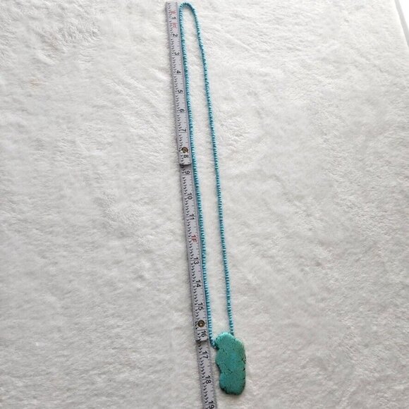 Vintage Turquoise Beaded Necklace Blue Howlite Stone Boho Hippie Witchy Jewelry‎ - Picture 13 of 15